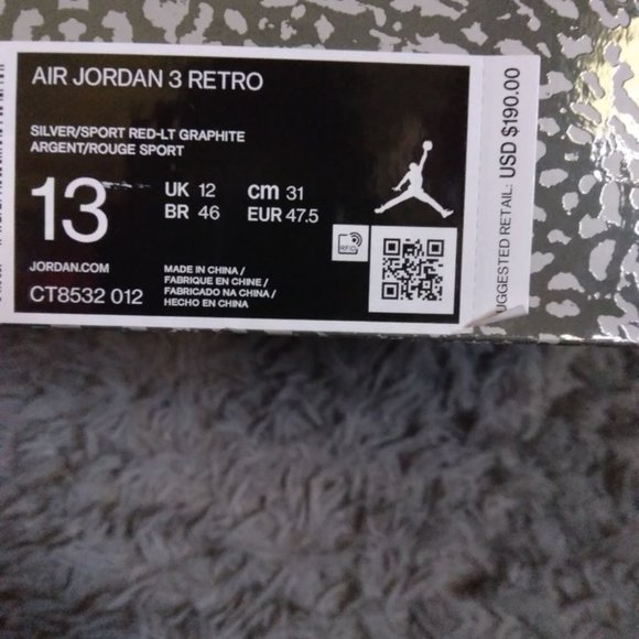 Athletic_Shoes